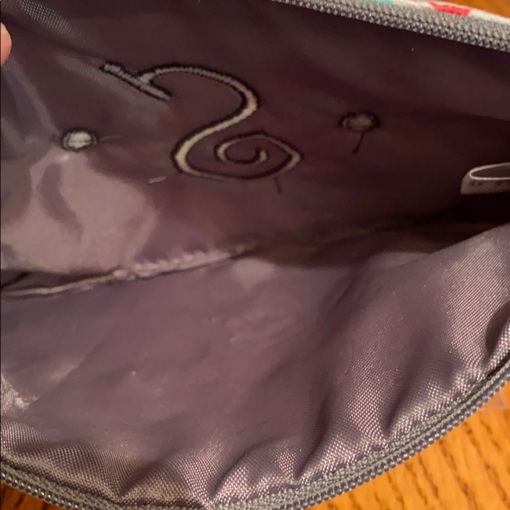 Mini zipper pouch - Picture 2 of 3